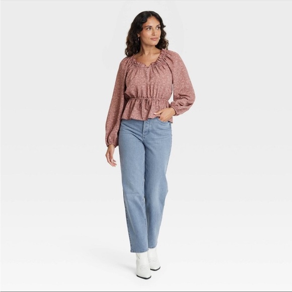 Womens Universal Thread Peplum Style Blouse size large - Picture 3 of 8